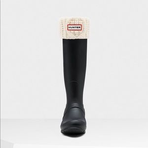 Original Cable Cuff Tall Boot Socks: Hunter White